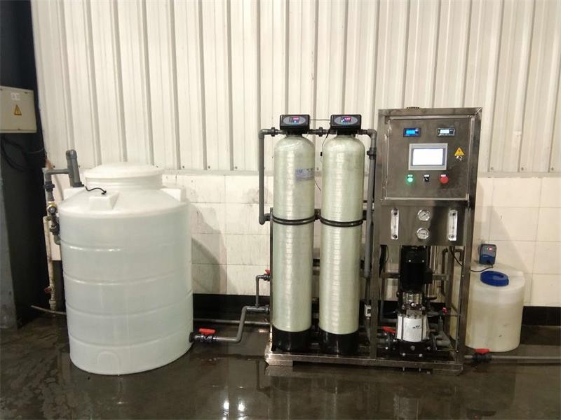 纯水设备_锅炉纯水设备_原水处理一级反渗透处理伟志